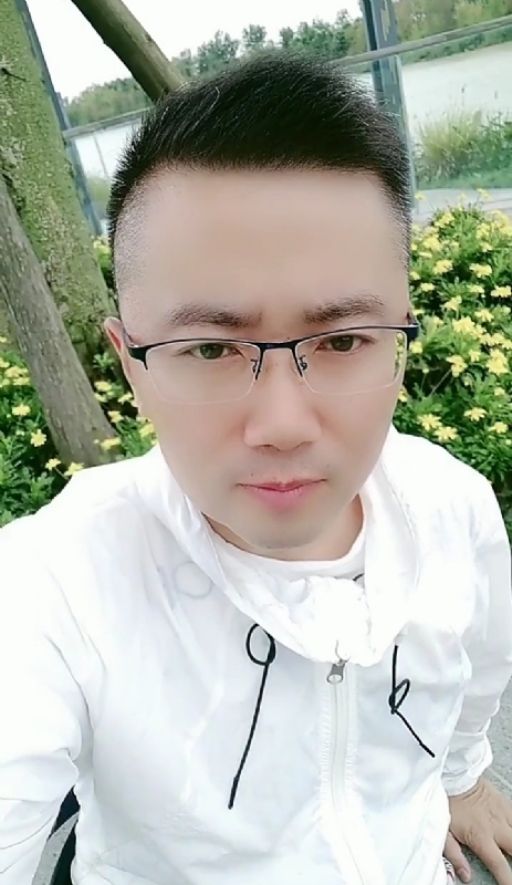 爱吃草的朱丽叶的第一张照片--青岛闪婚服务中心