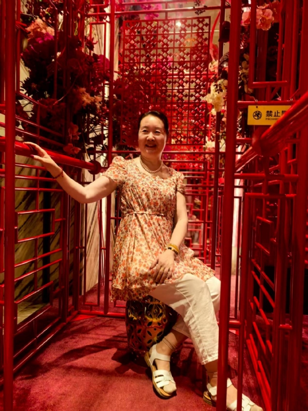 夜莺的第六张照片--青岛闪婚服务中心